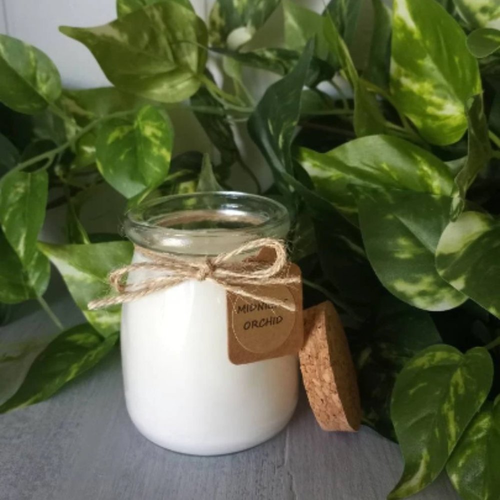 Midnight Orchid Scented Candle 6oz - Picture 2 of 5